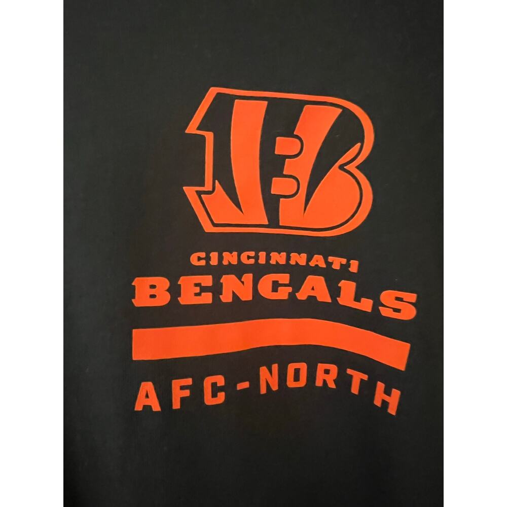 Nike XL Long Sleeve T-Shirt NFL Cincinnati Bengals Black (NWT) - Picture 3 of 4